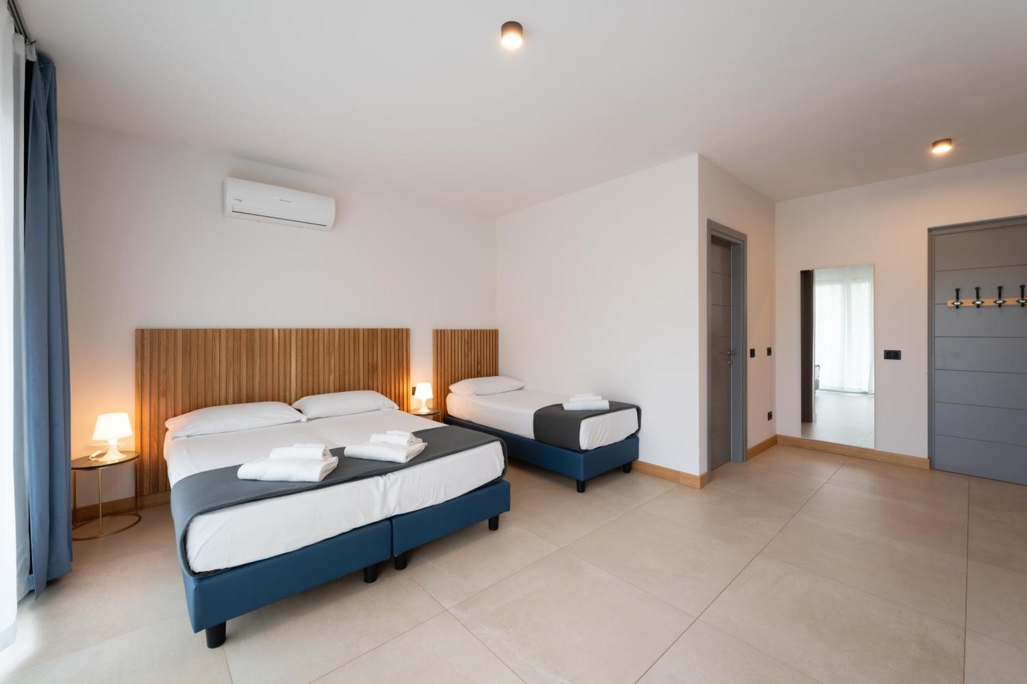 Hotel Delfino Procchio  Zewnętrze zdjęcie