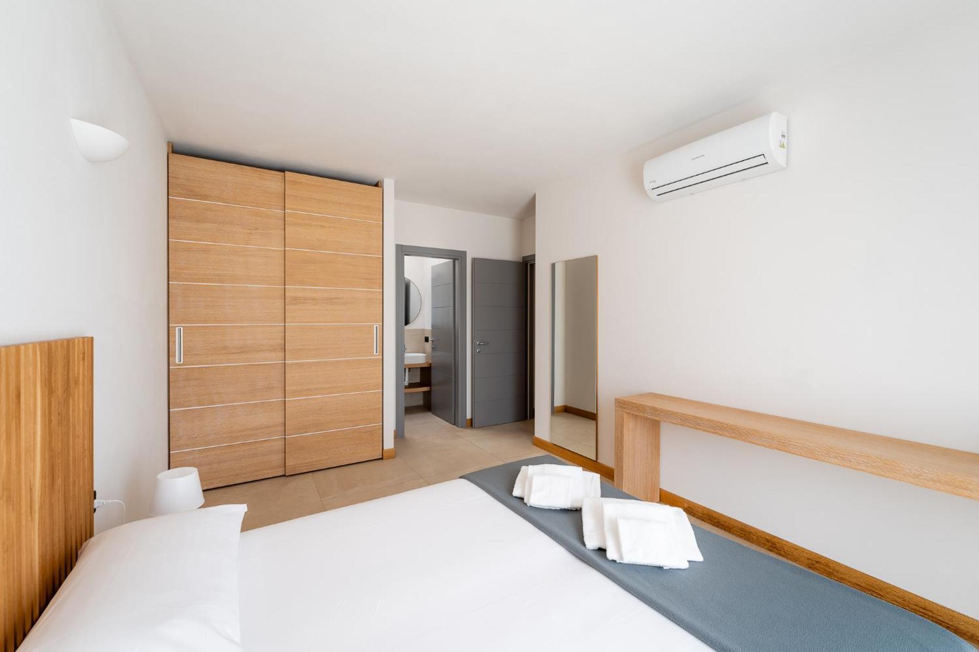 Hotel Delfino Procchio  Zewnętrze zdjęcie