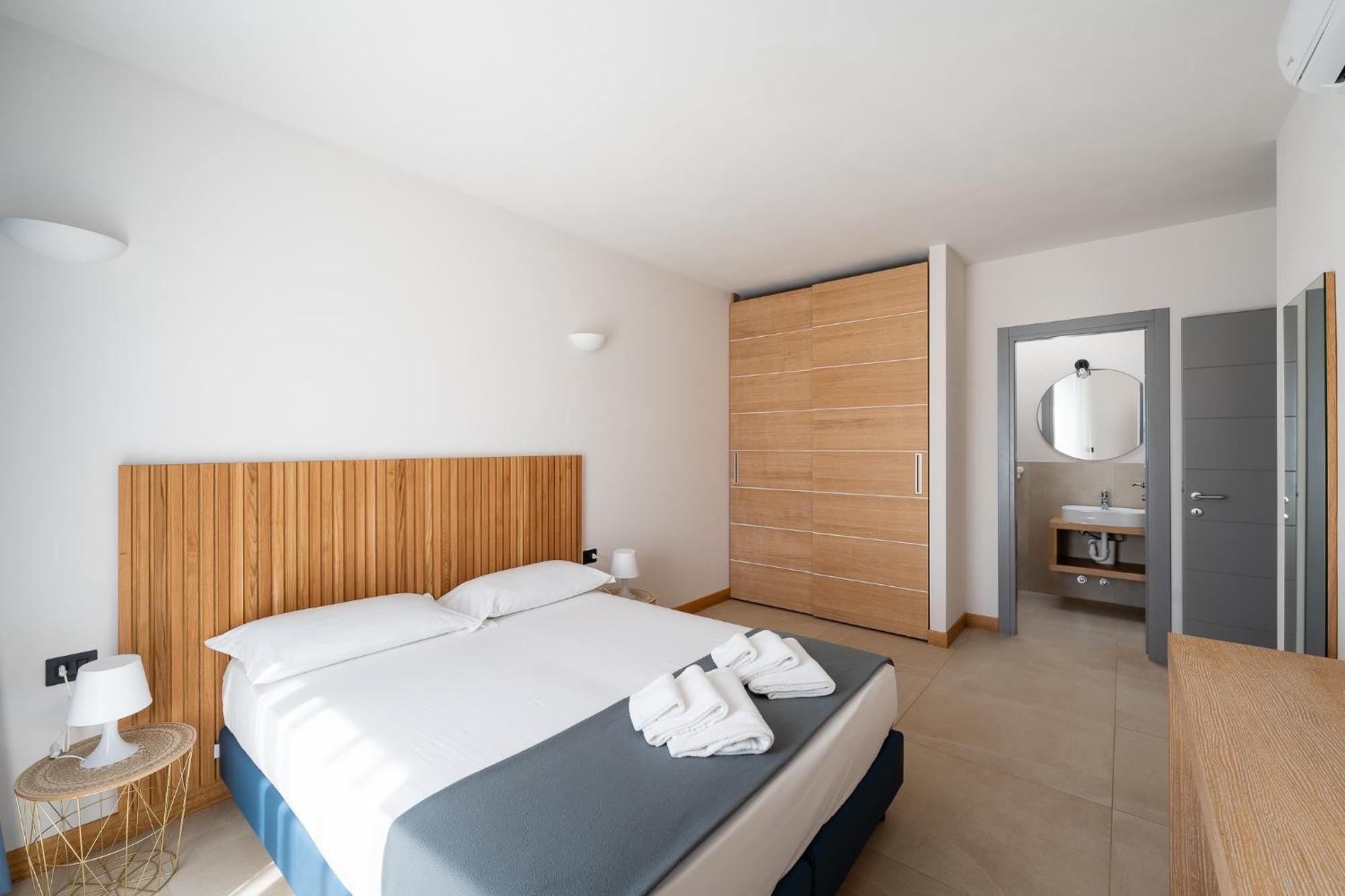 Hotel Delfino Procchio  Zewnętrze zdjęcie